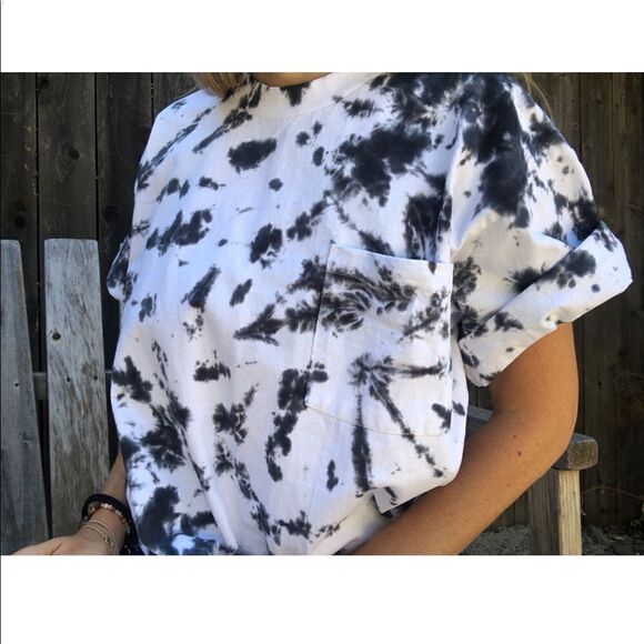 Oversized cotton tie dyed cotton T-shirt size XL - Picture 3 of 8
